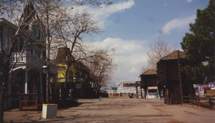 Centennial City Entrance